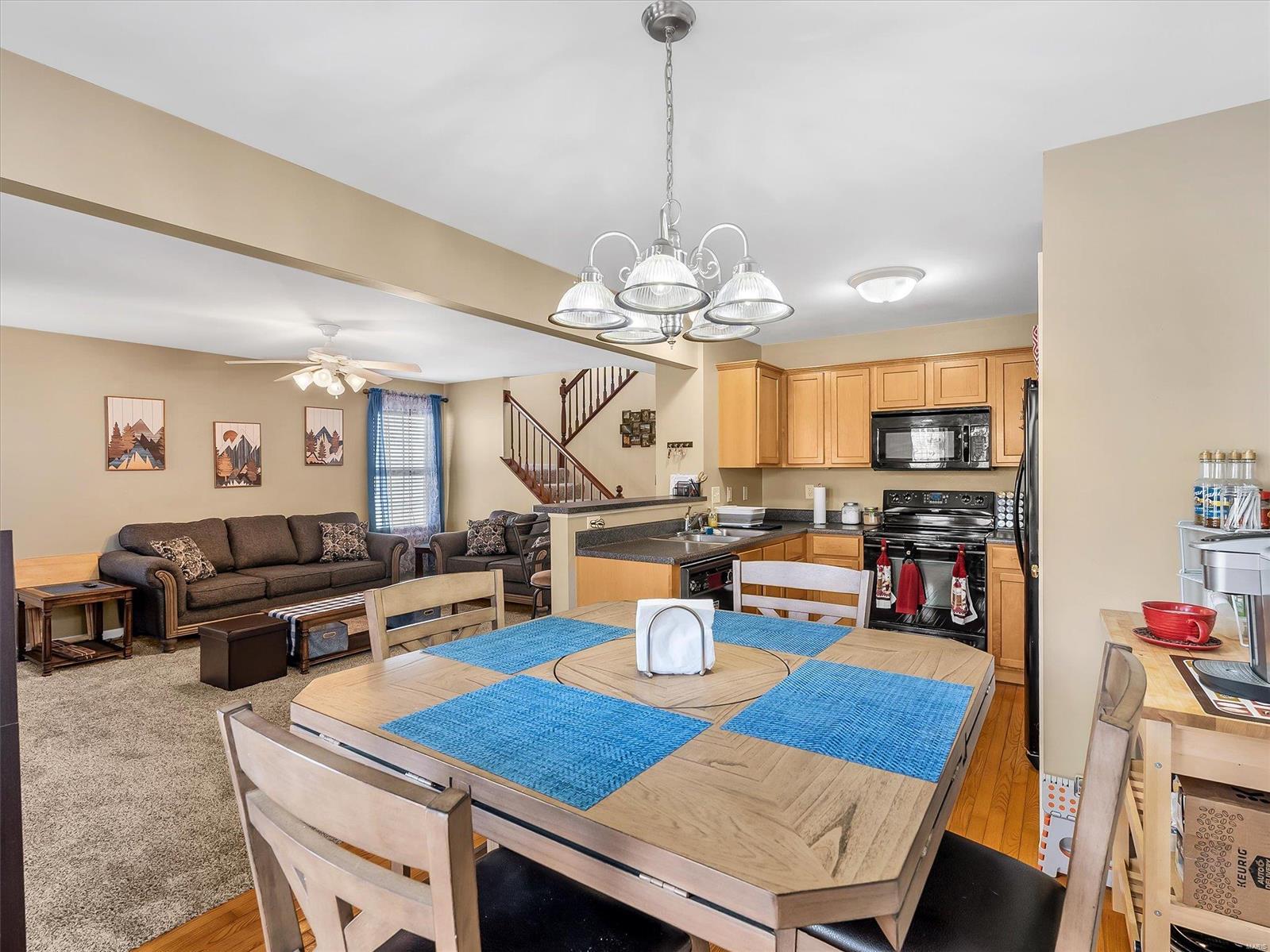 6833 Eagles Landing Court Property Photo 16