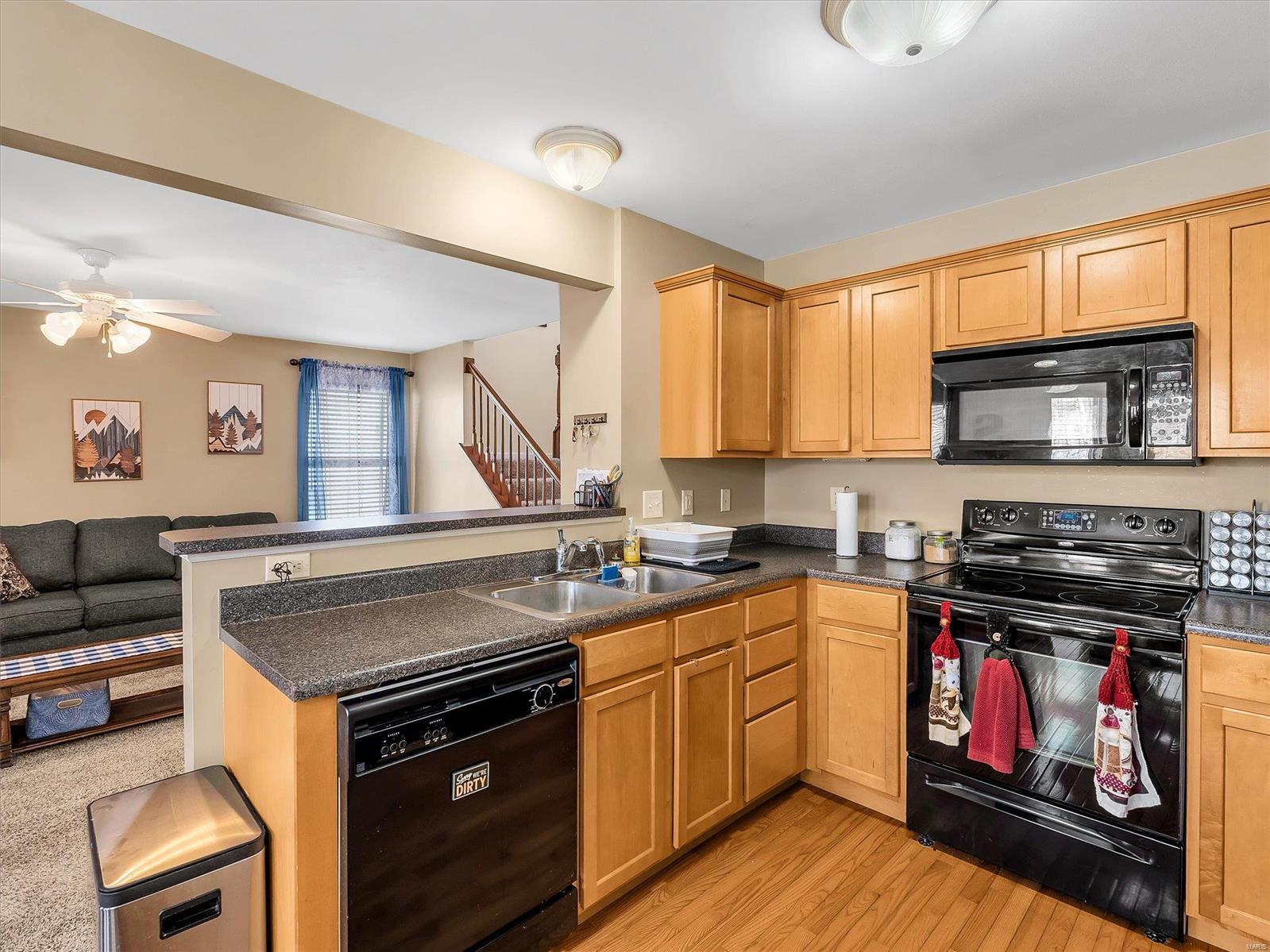 6833 Eagles Landing Court Property Photo 17