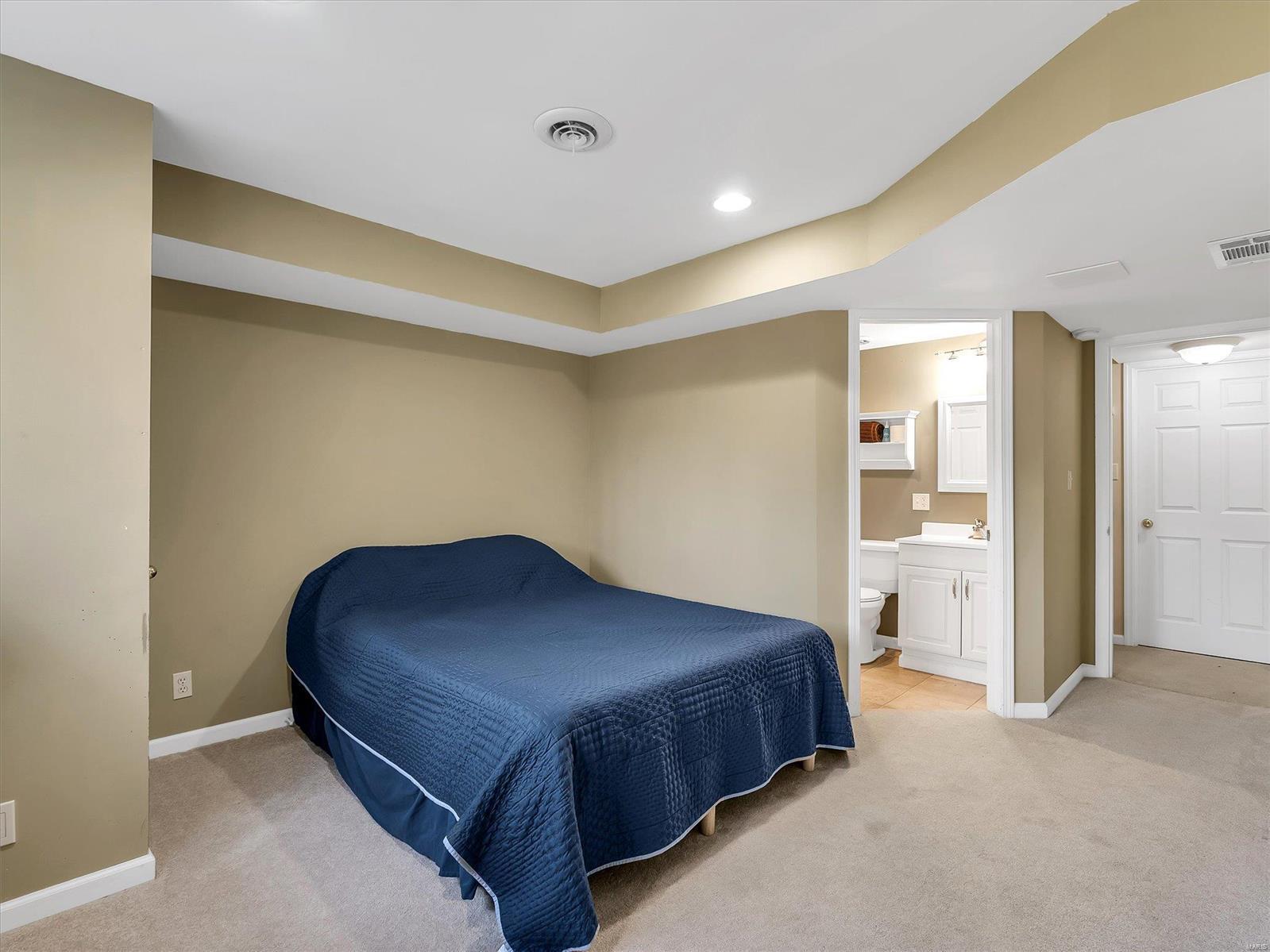 6833 Eagles Landing Court Property Photo 37