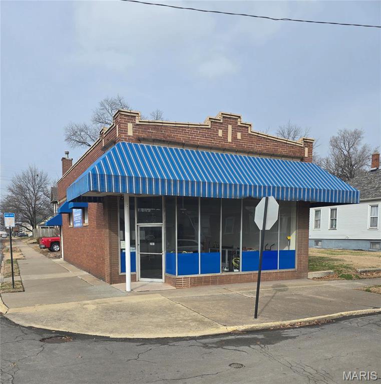 2301 State Street Property Photo 1