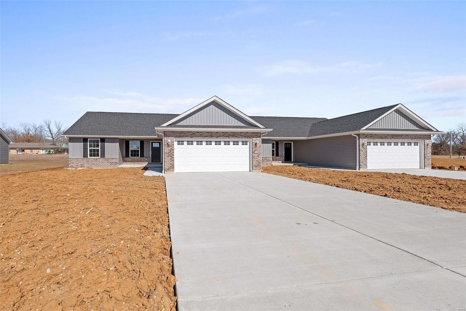 129 Grindstone Court Property Photo