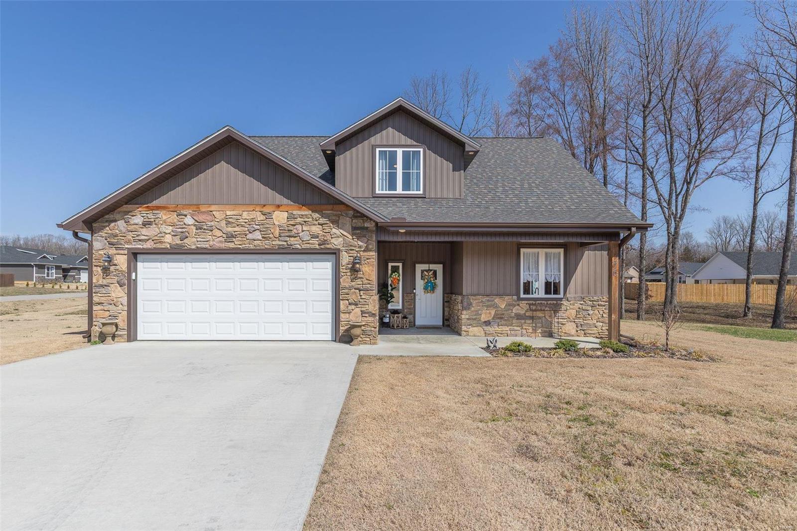 276 Berkshire Drive Property Photo