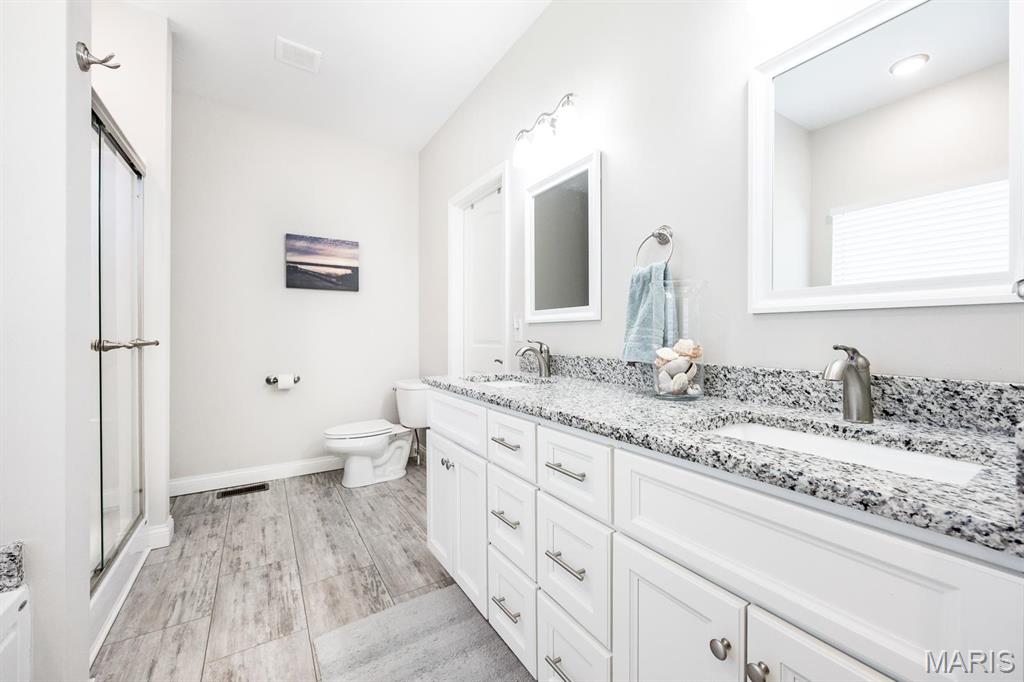 529 Dickinson Drive Property Photo 18