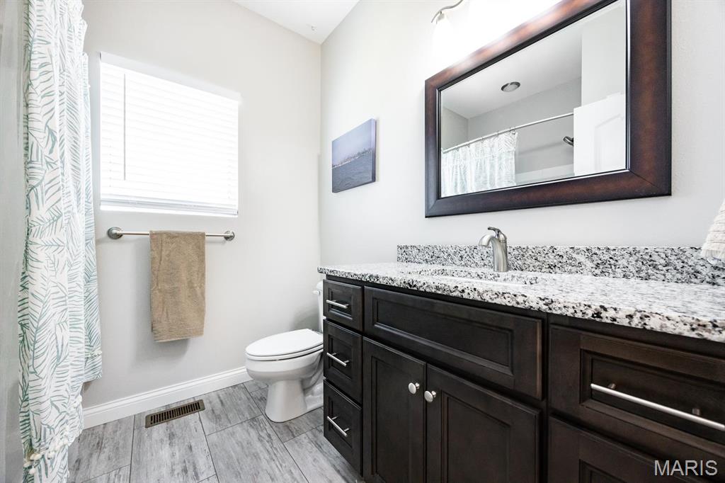 529 Dickinson Drive Property Photo 22