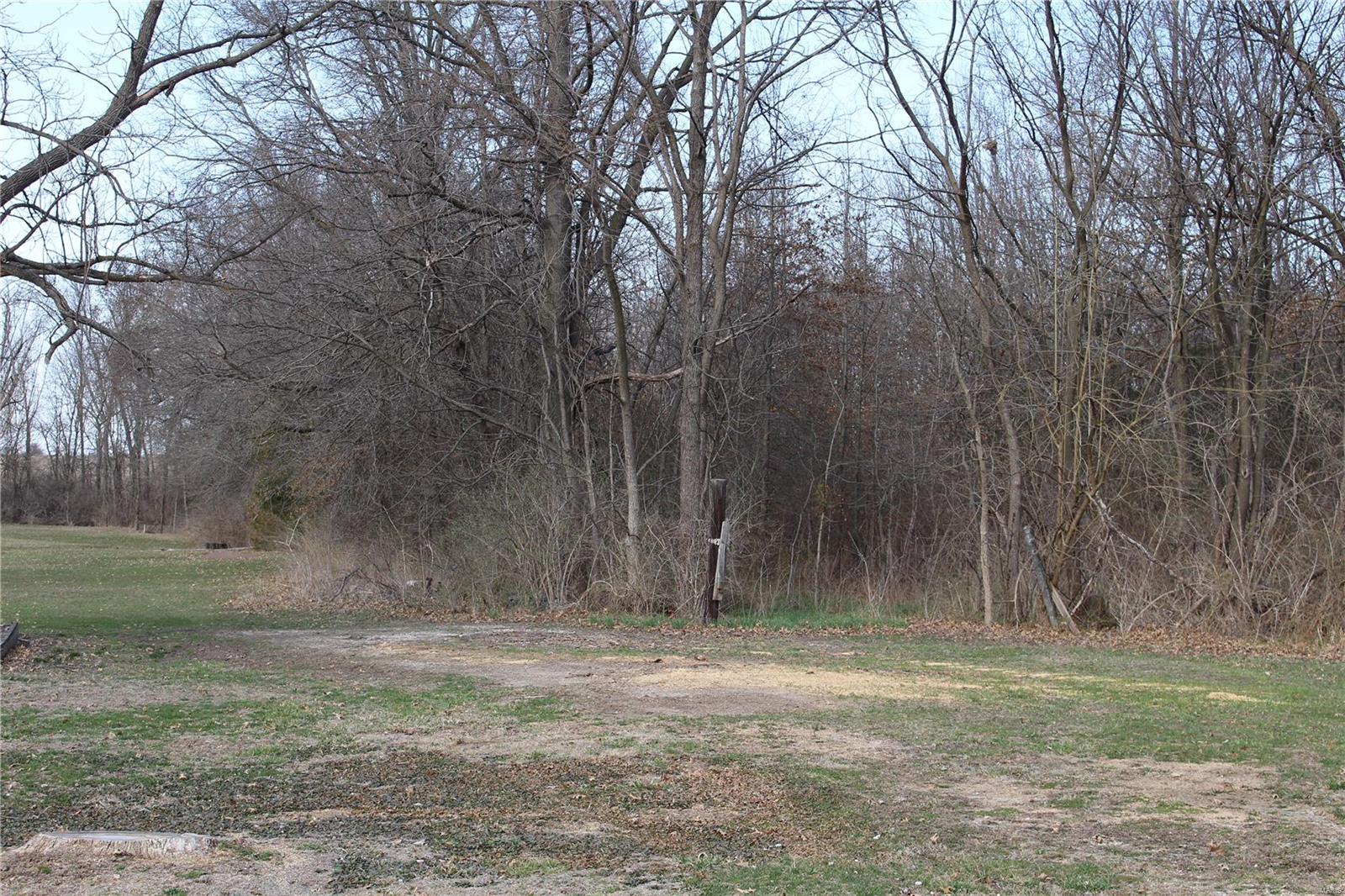 401 E Olive Street Property Photo
