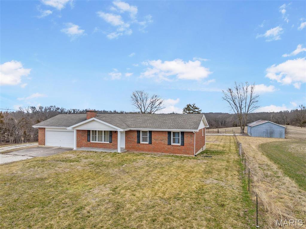 762 Cave Farm Road Property Photo 4