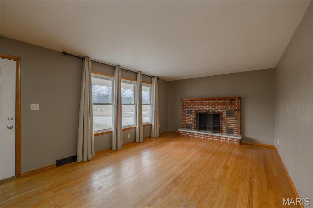 762 Cave Farm Road Property Photo 7