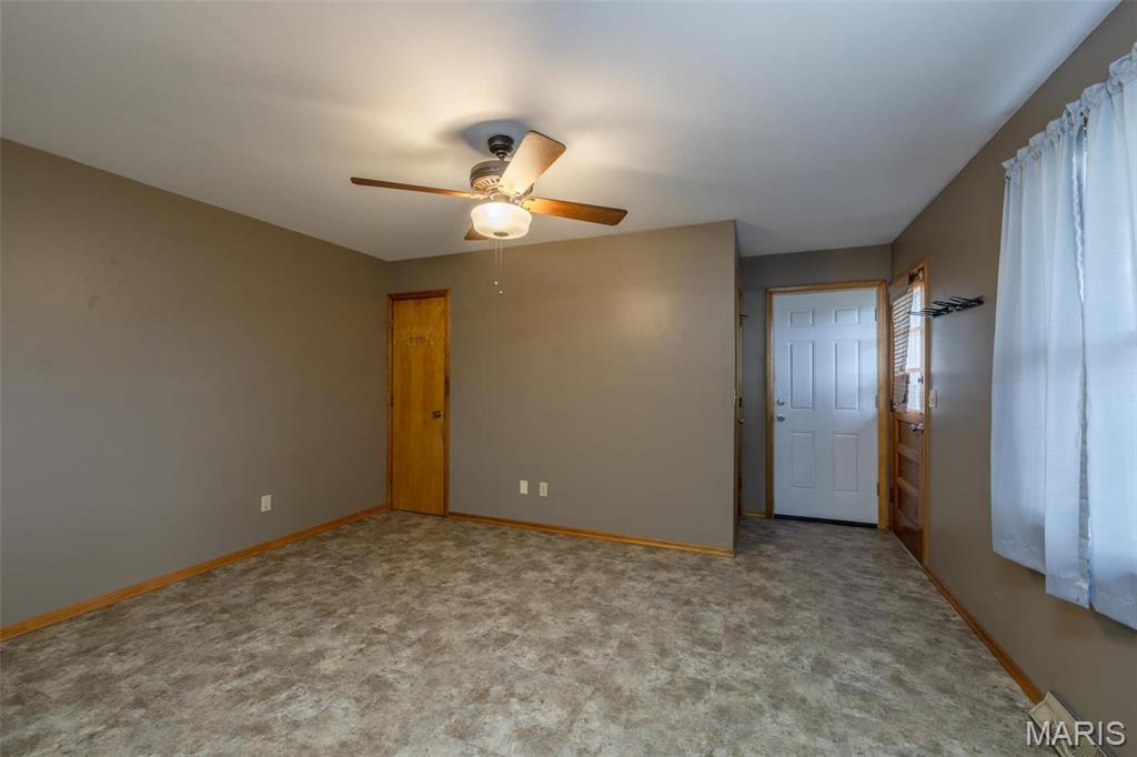 762 Cave Farm Road Property Photo 17