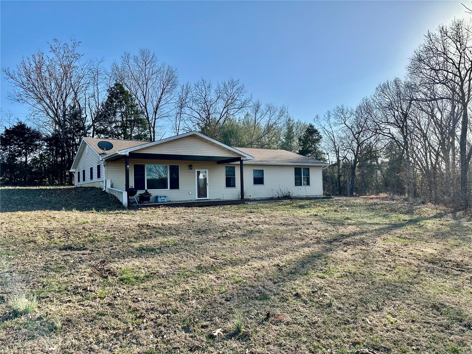 5037 Farrell Road Property Photo