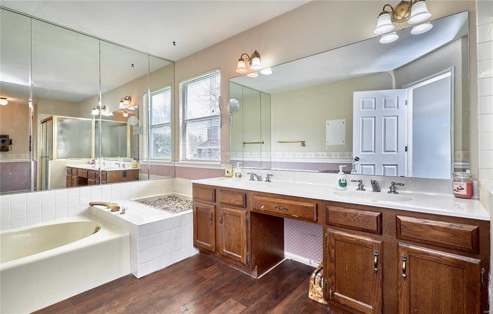 16406 Hollister Crossing Drive Property Photo 21
