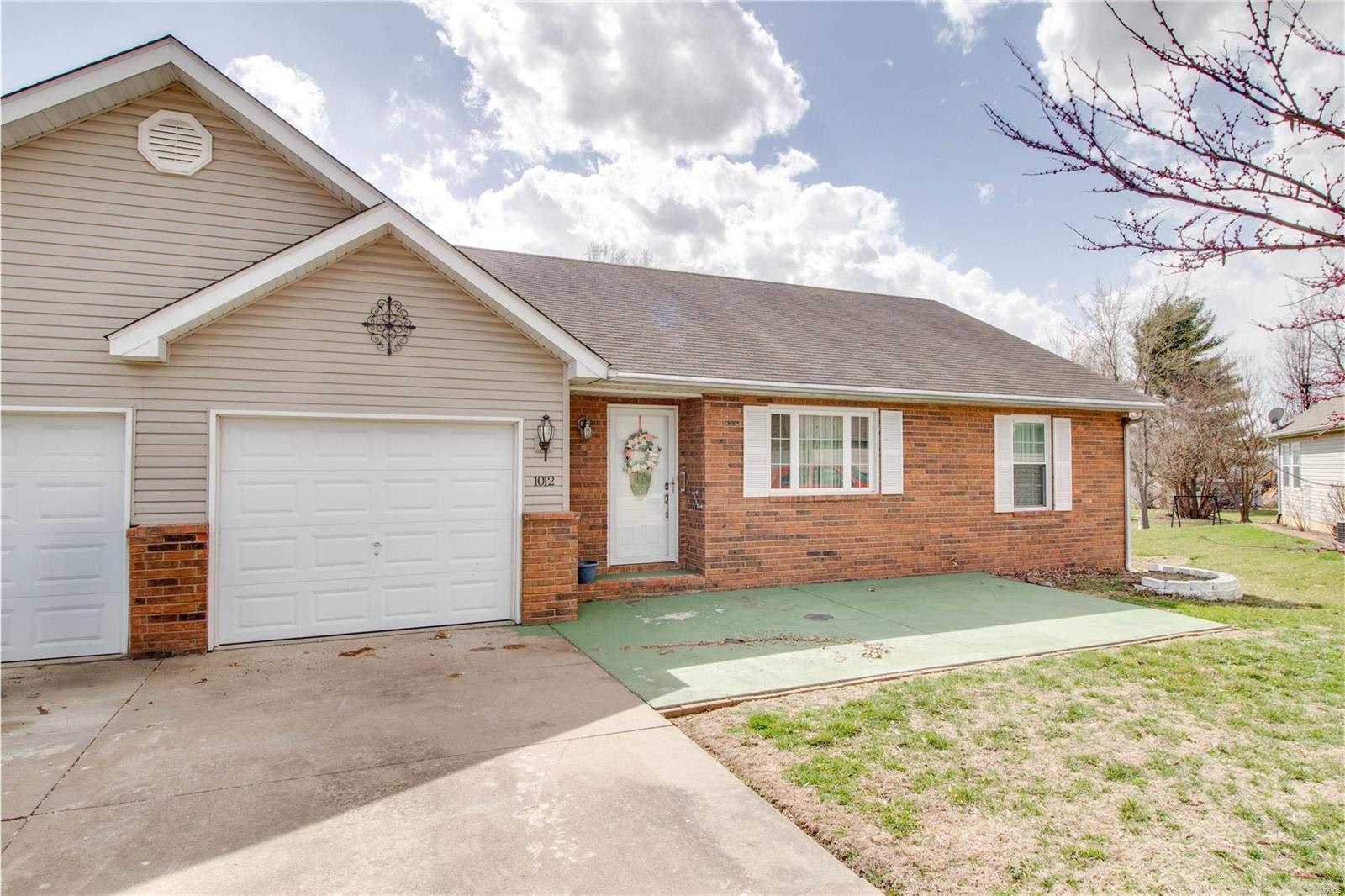 1012 Angela Court Property Photo