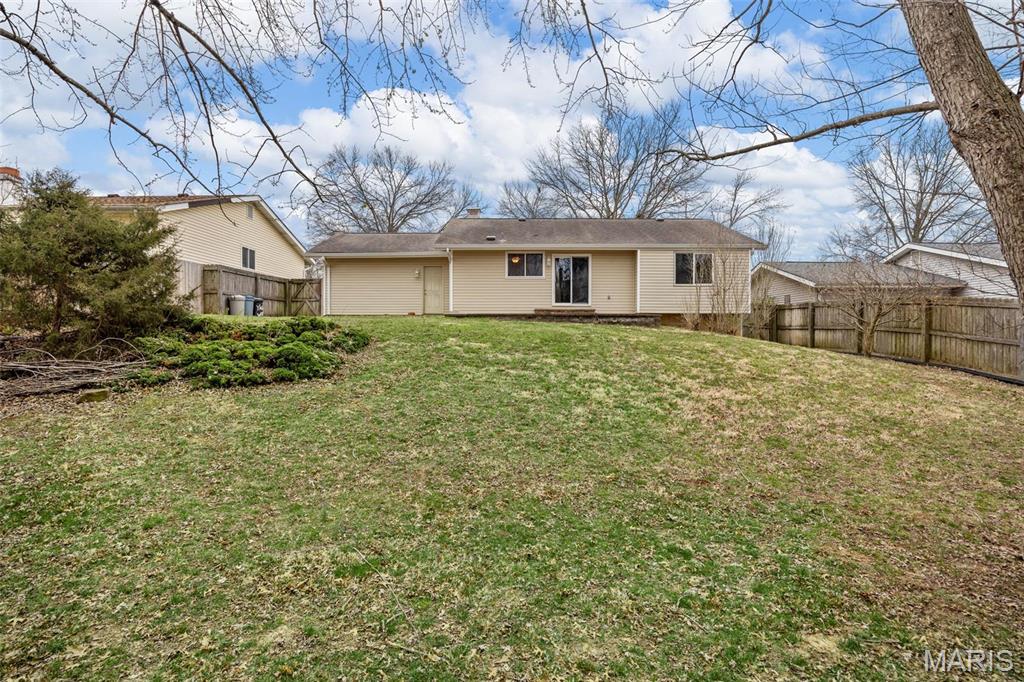 215 Shadyoak Drive Property Photo 27