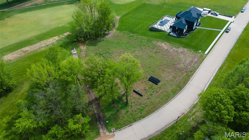 5754 Dalhousie Drive Property Photo 3