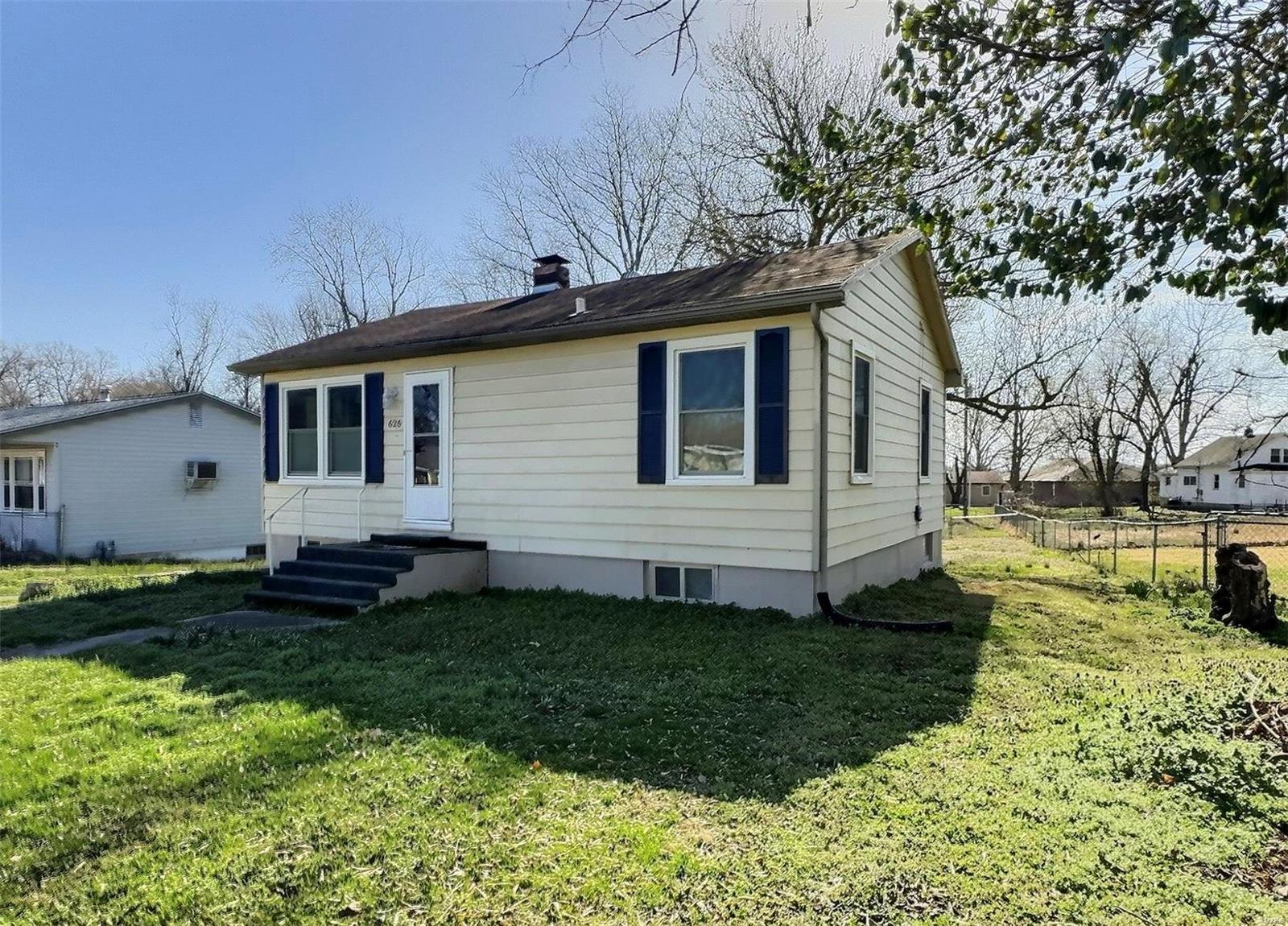 626 Charles Street Property Photo