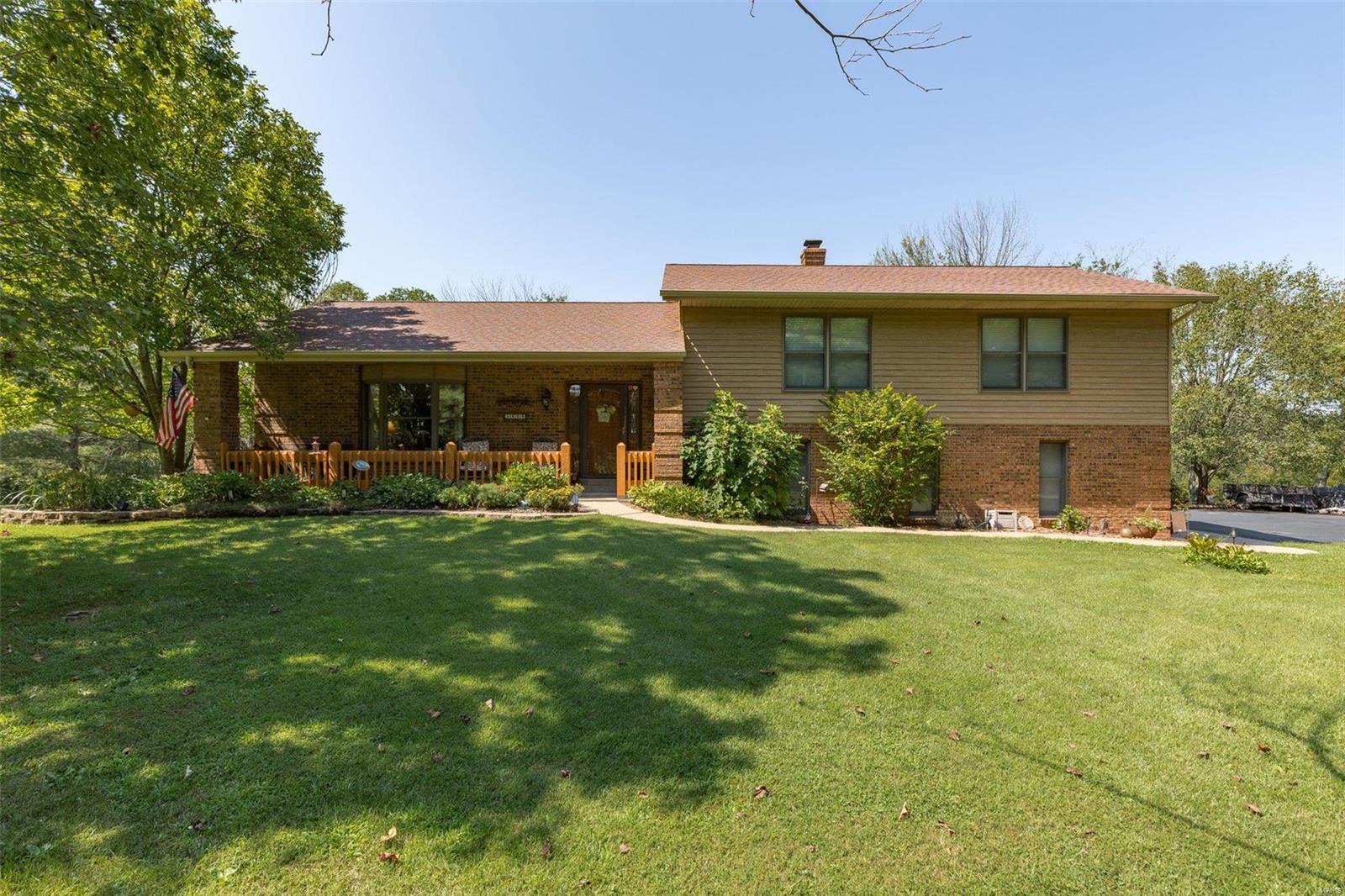 3575 Highway Z Property Photo