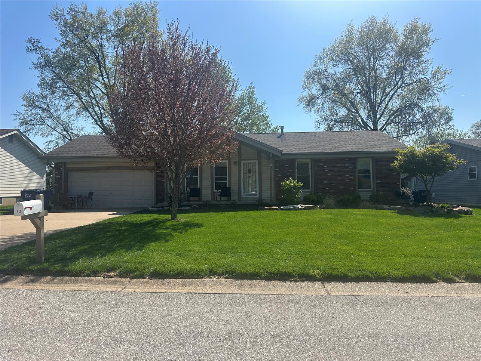 641 Watkins Glen Drive Property Photo 1