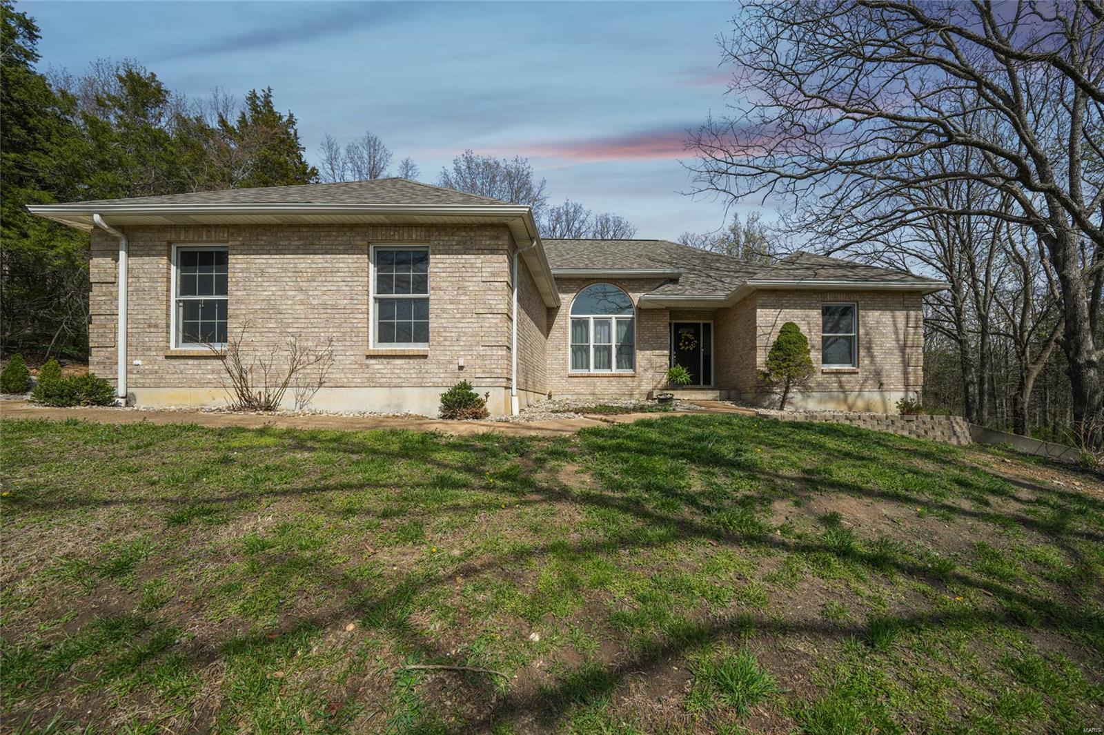 205 Sandstone Court Property Photo