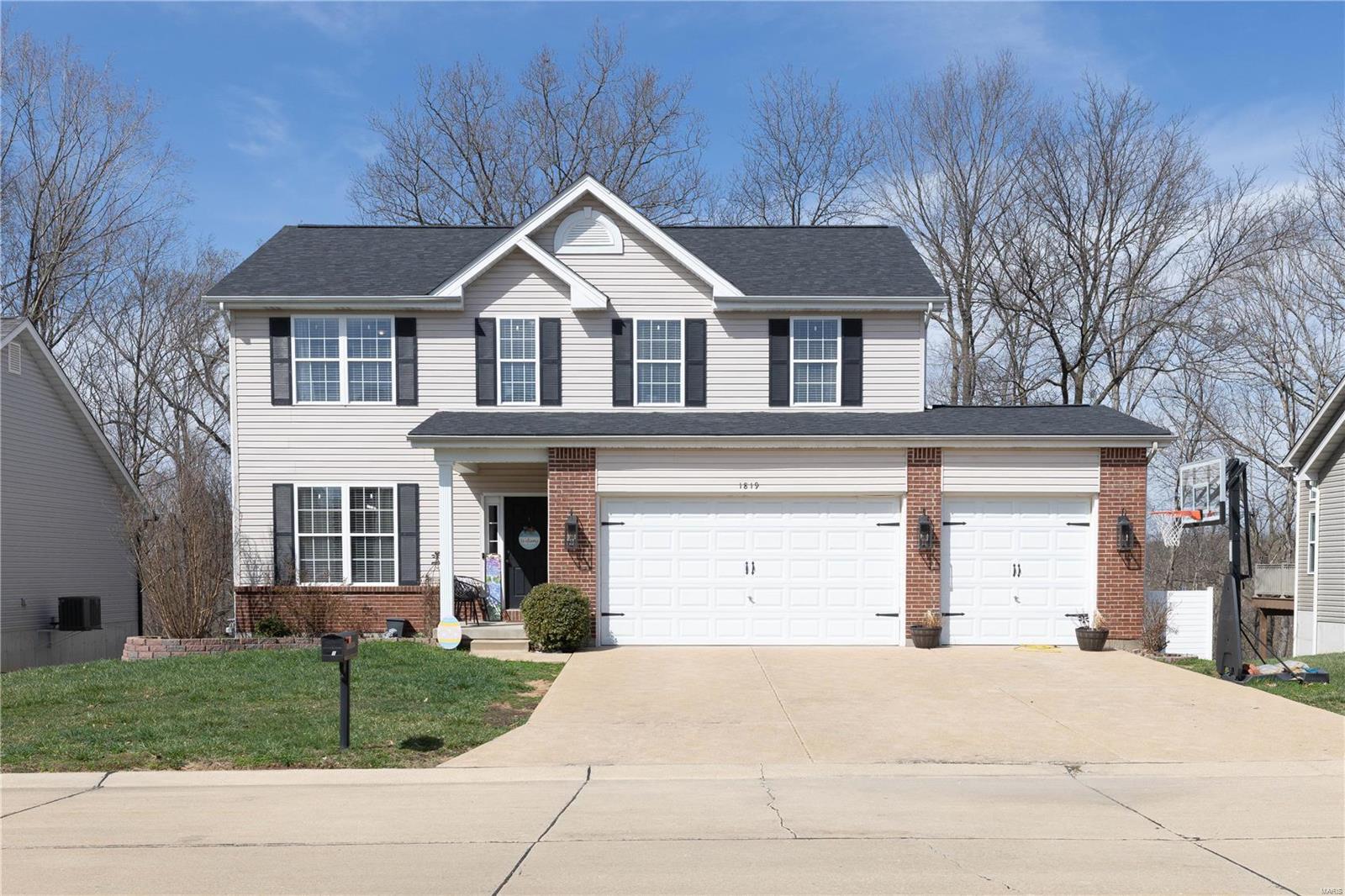 1819 Iron Mountain Drive Property Photo