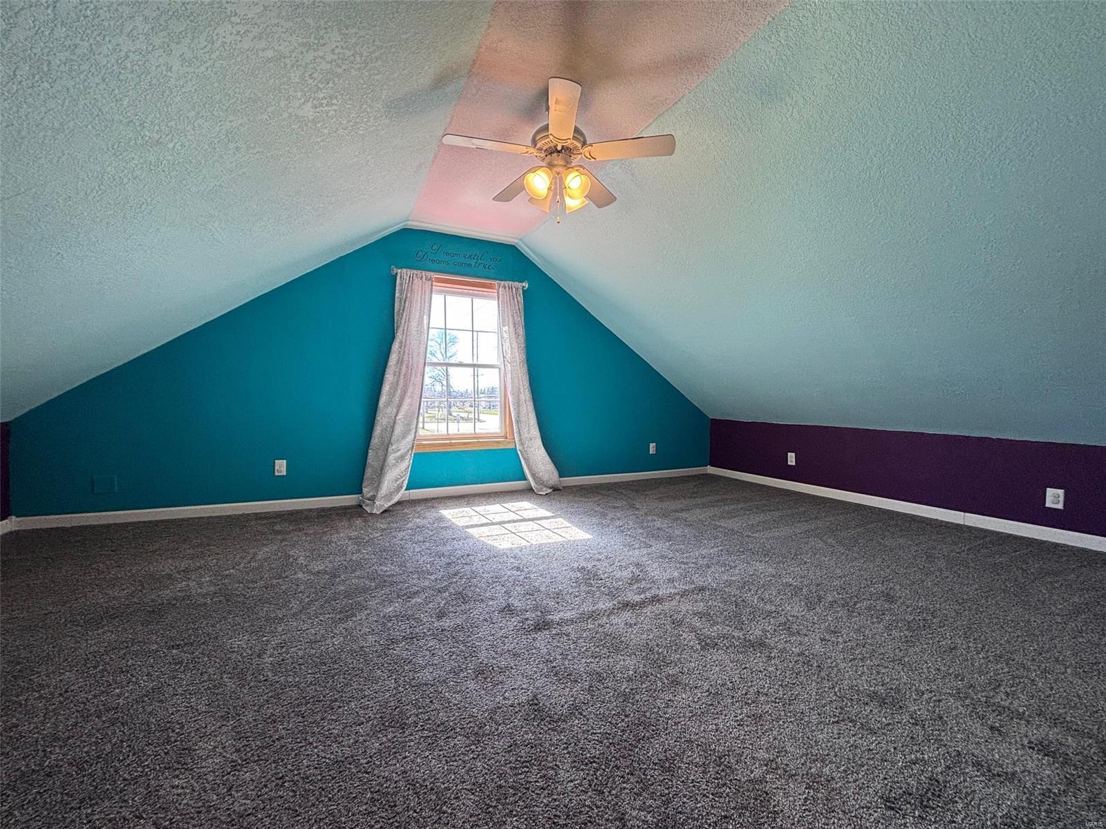 1026 Emmons Street Property Photo 26