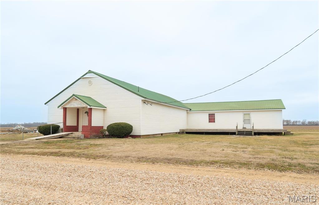 18947 County Road 587 Property Photo 1