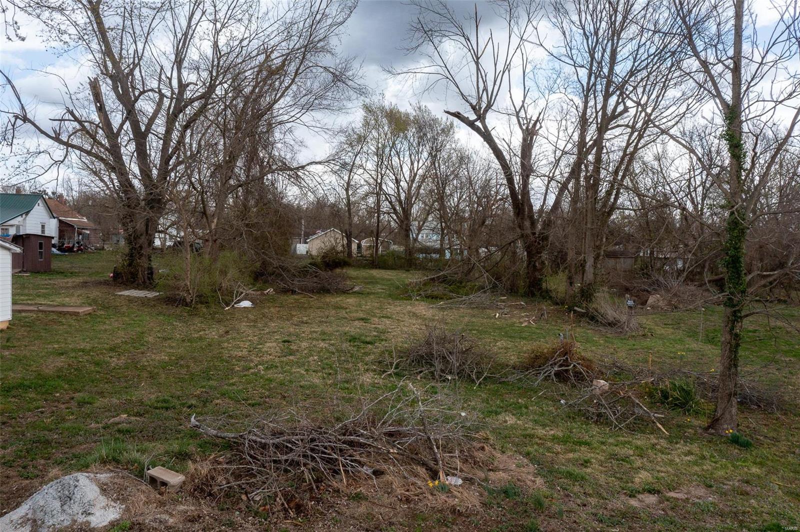 411 Villar Street Property Photo