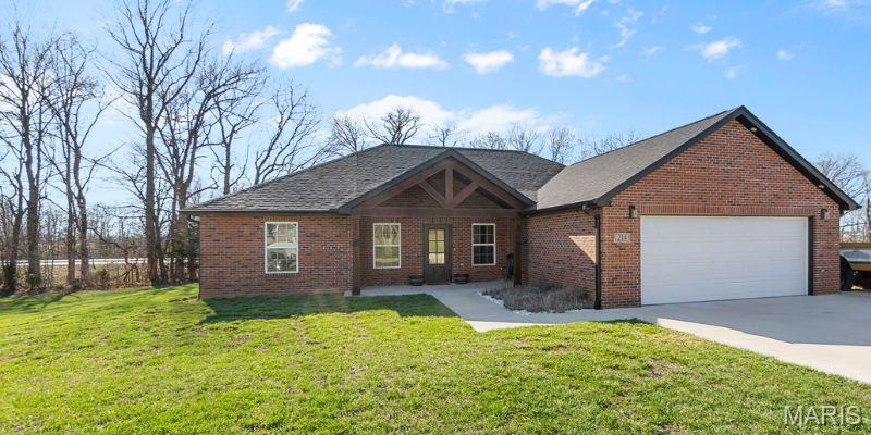 214 Gladiola Street Property Photo 1