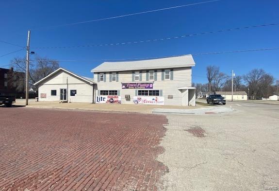 100 W Front Street Property Photo