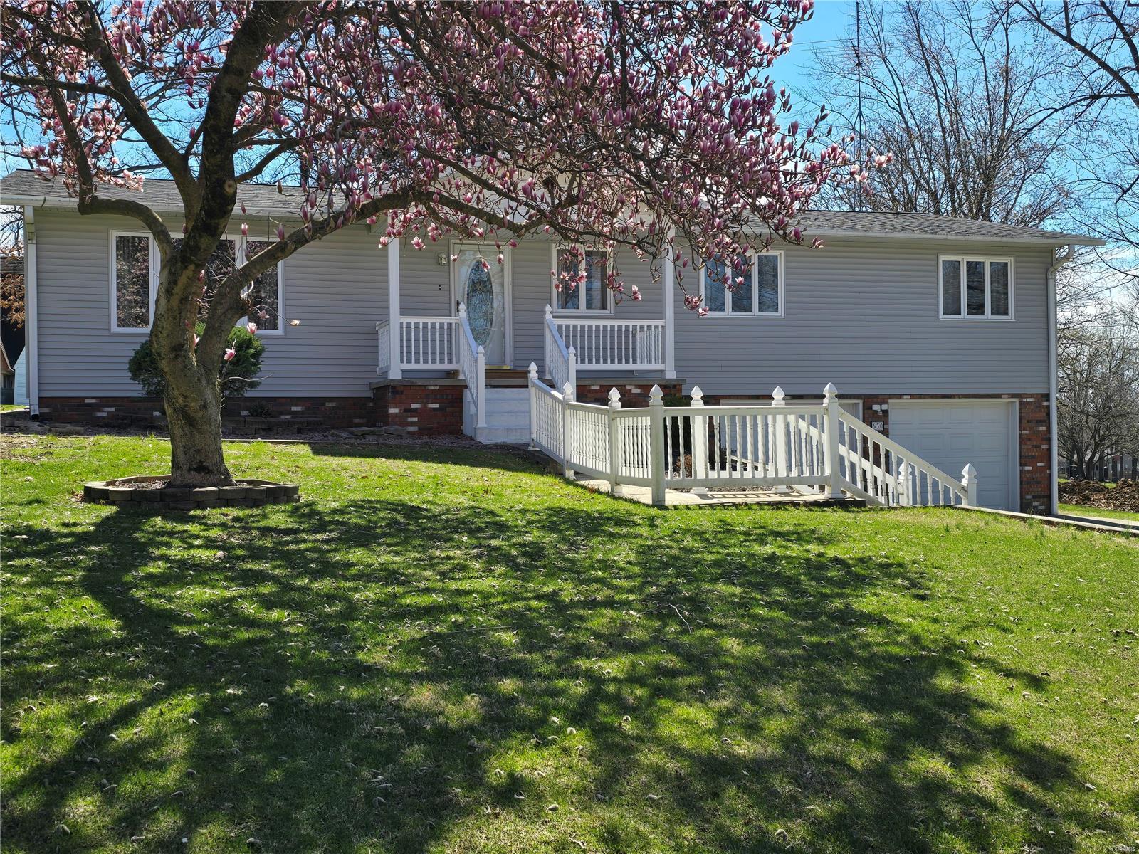 630 W Kinkead Road Property Photo