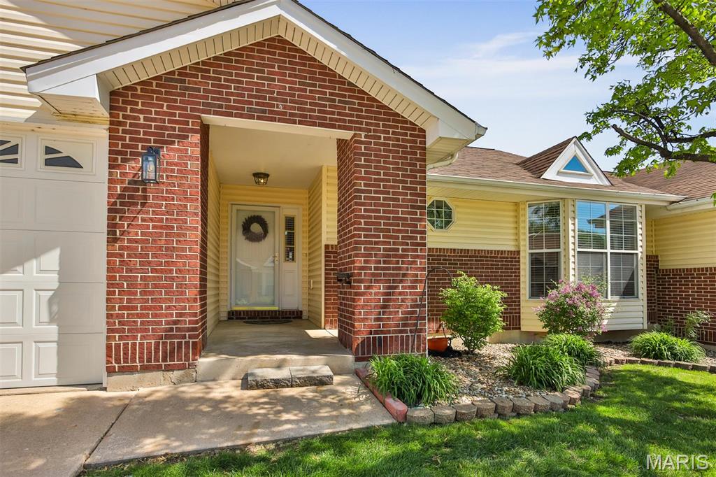 2015 Chapel Hill Crossing Property Photo 3