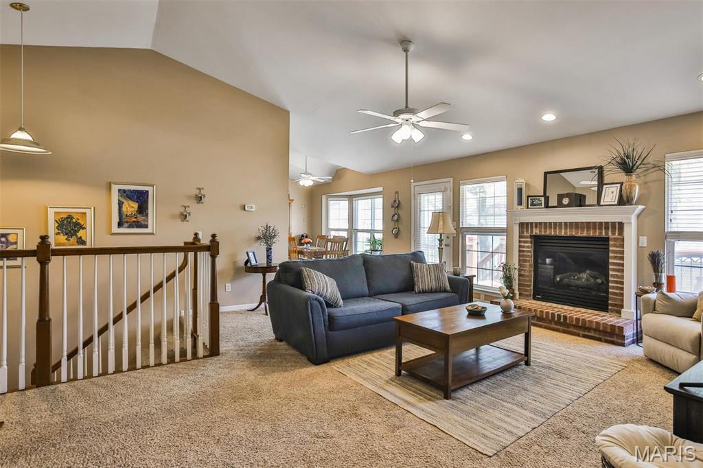 2015 Chapel Hill Crossing Property Photo 7