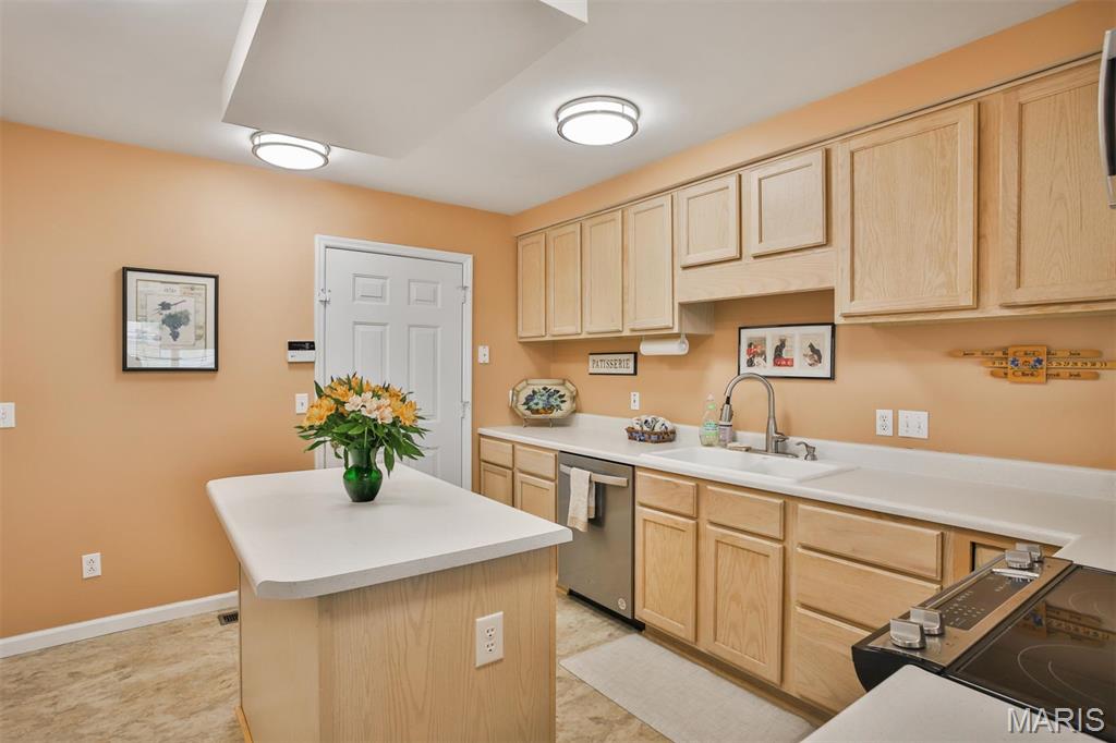 2015 Chapel Hill Crossing Property Photo 15
