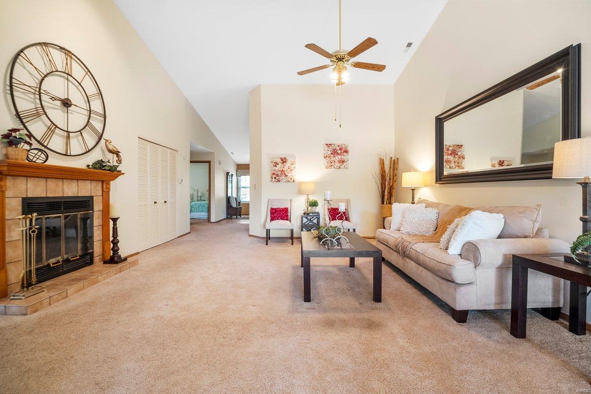260 Waterside Drive Property Photo 6