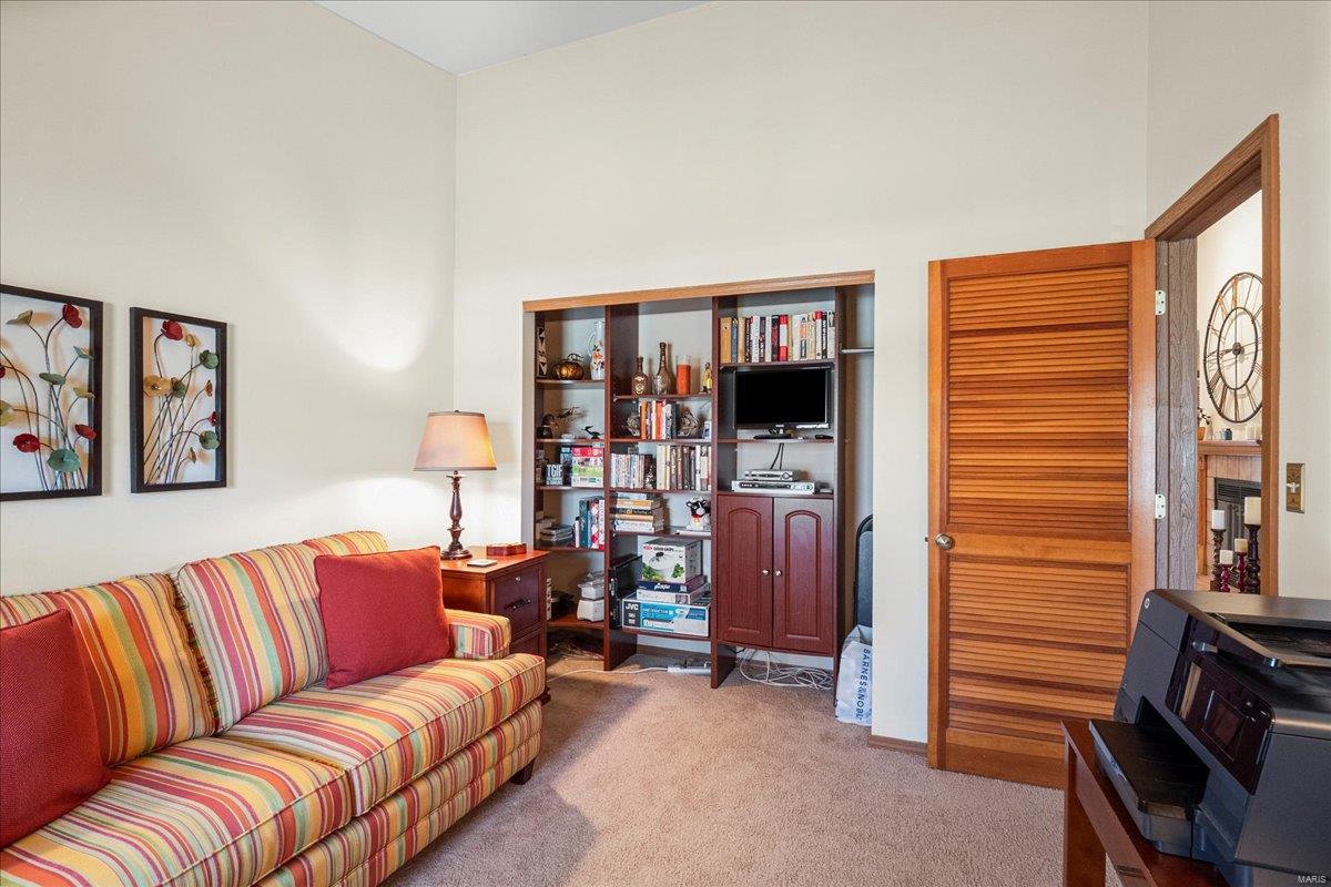 260 Waterside Drive Property Photo 15