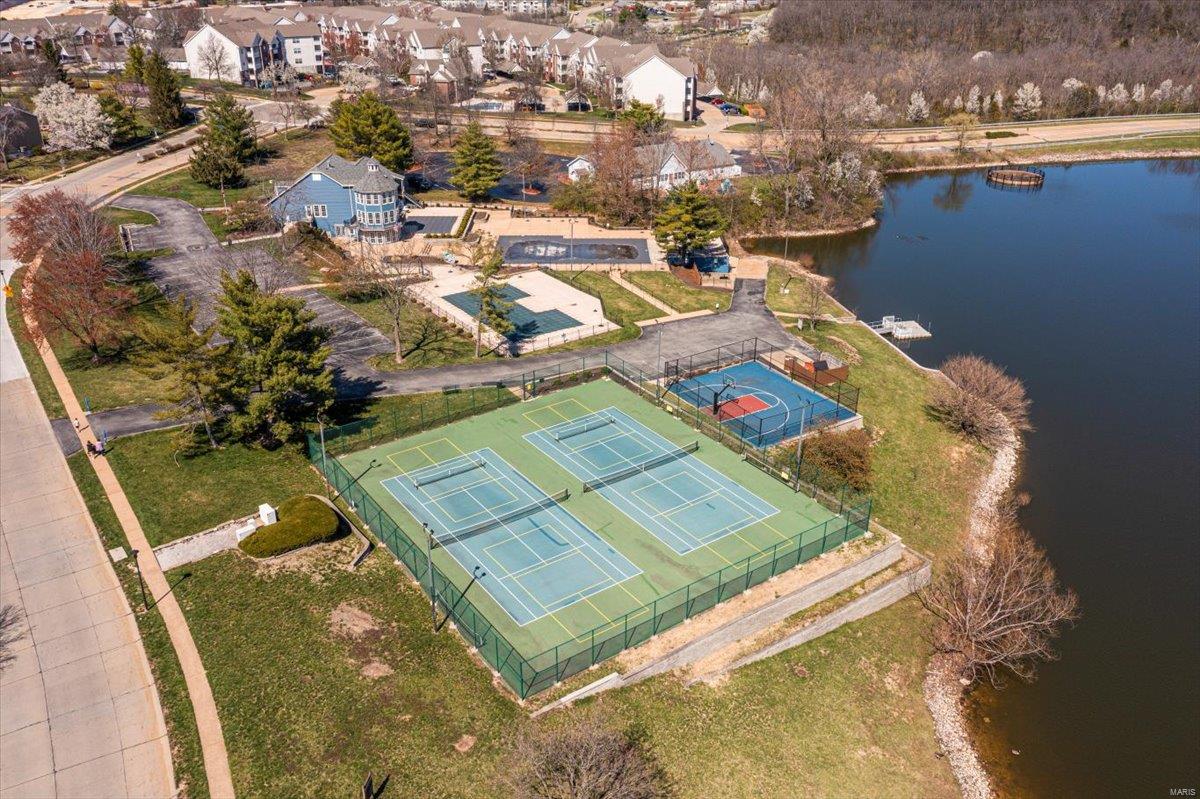 260 Waterside Drive Property Photo 40