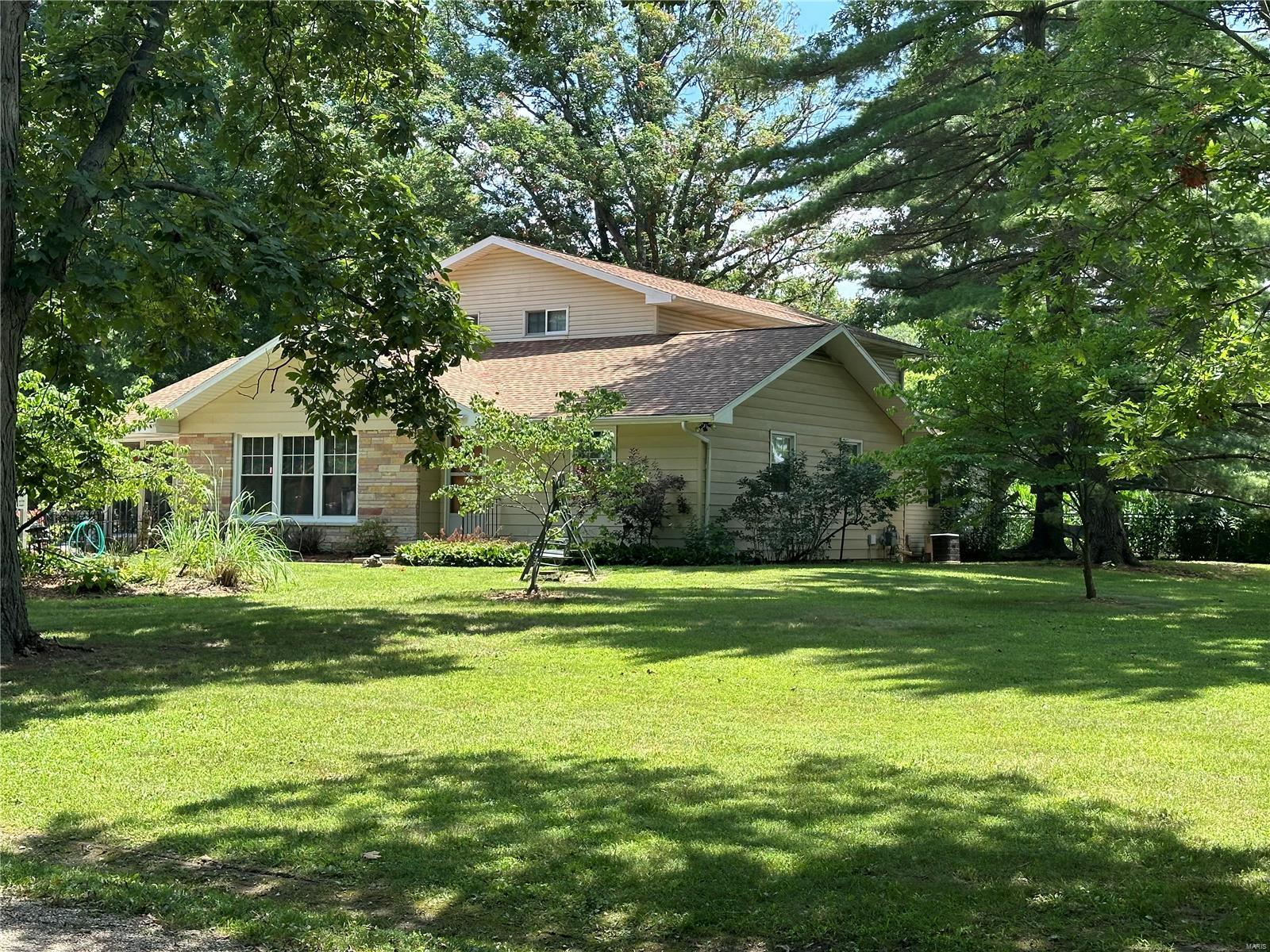 Effingham Il County Real Estate Listings Main Image