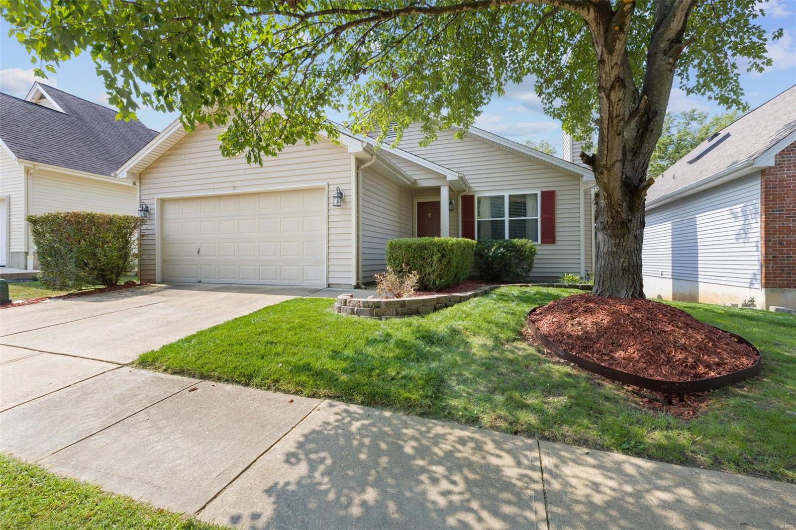 2423 Shiva Court Property Photo 1