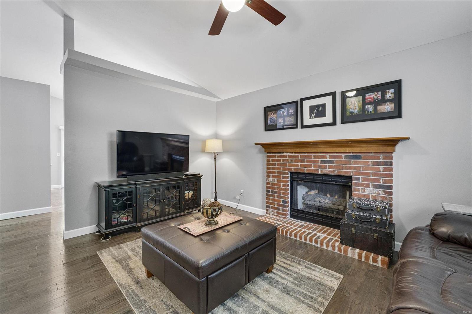 2423 Shiva Court Property Photo 3