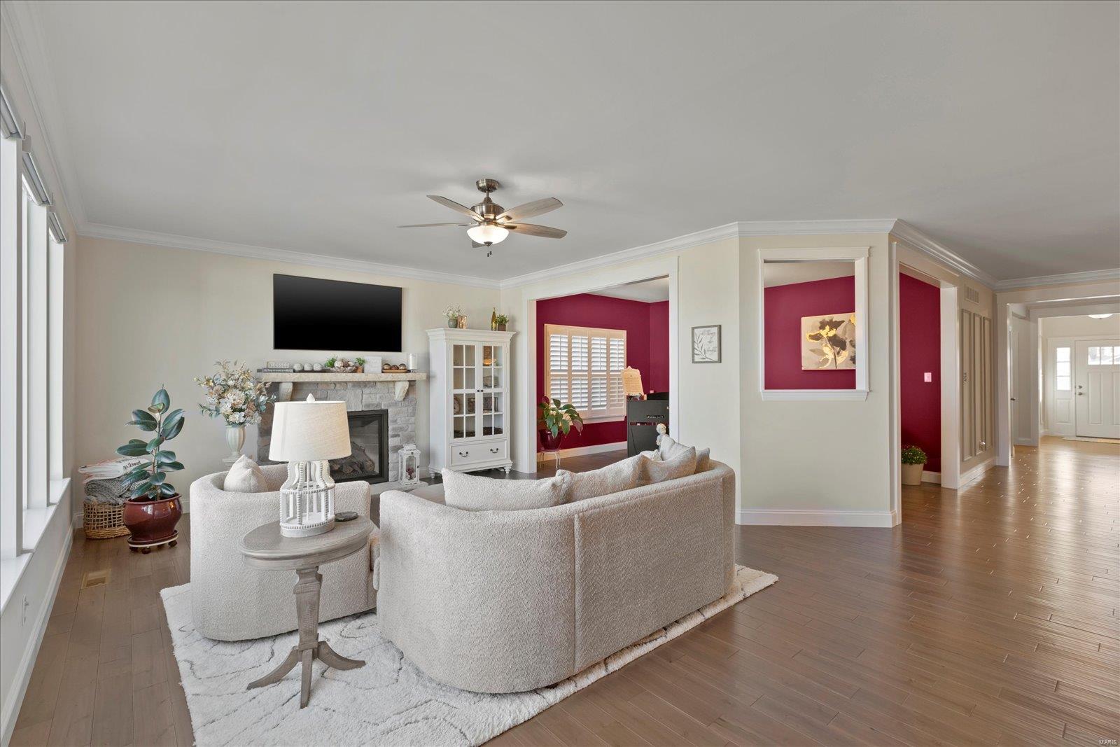 1355 Bloomfield Drive Property Photo 10