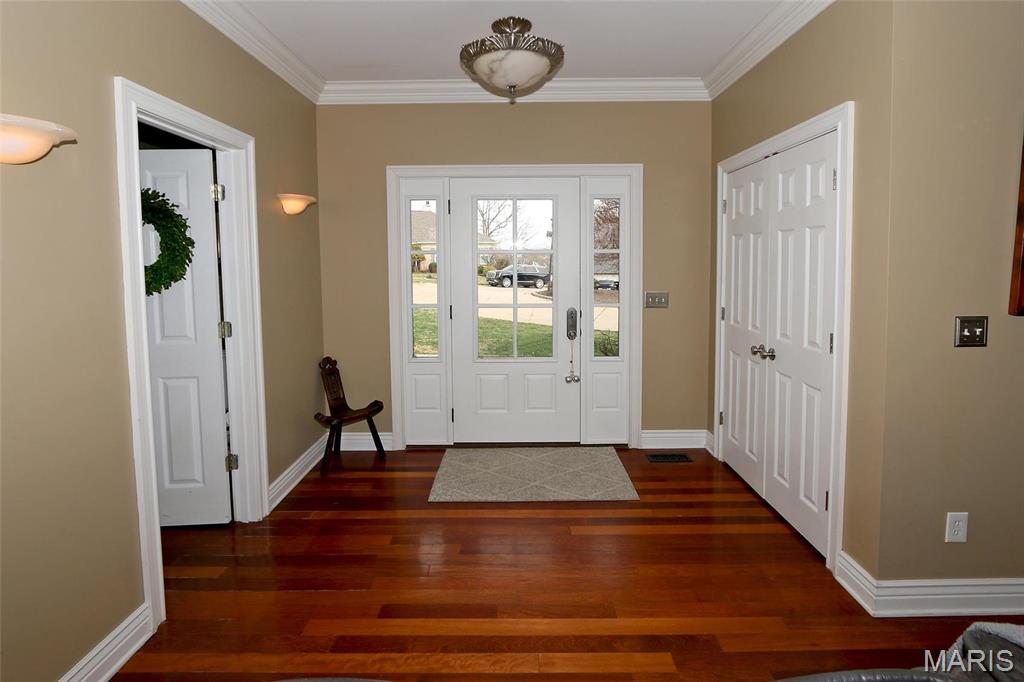 589 Wetherby Terrace Drive Property Photo 2