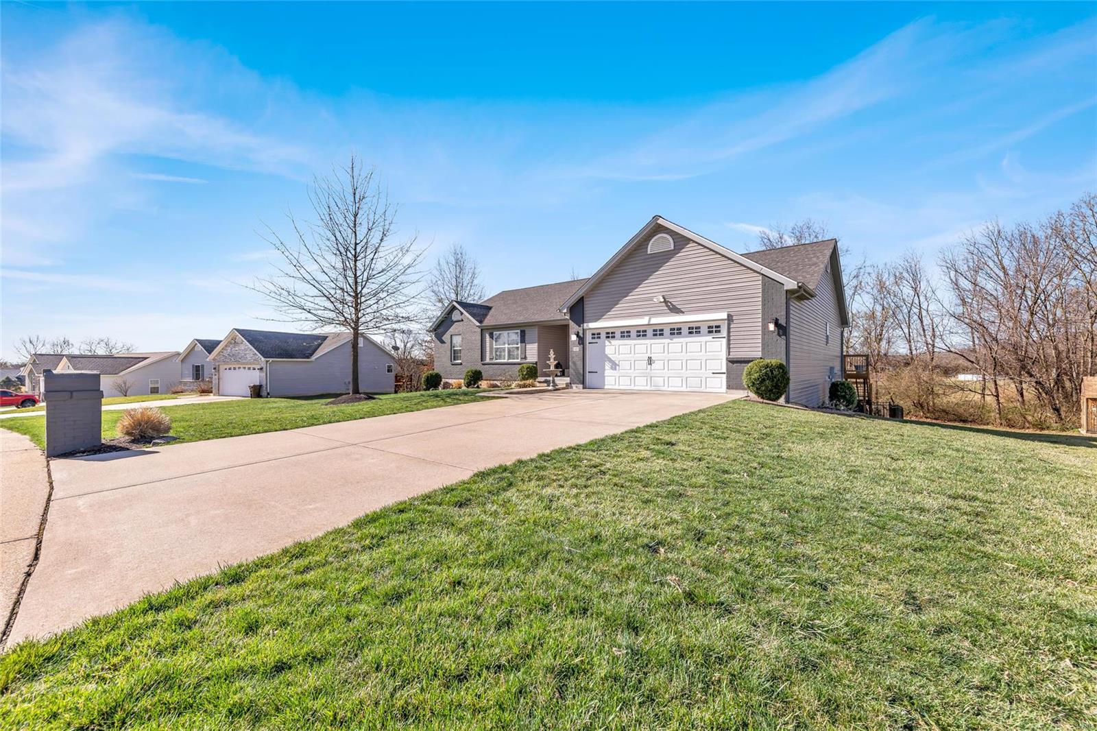103 Locke Lane Property Photo