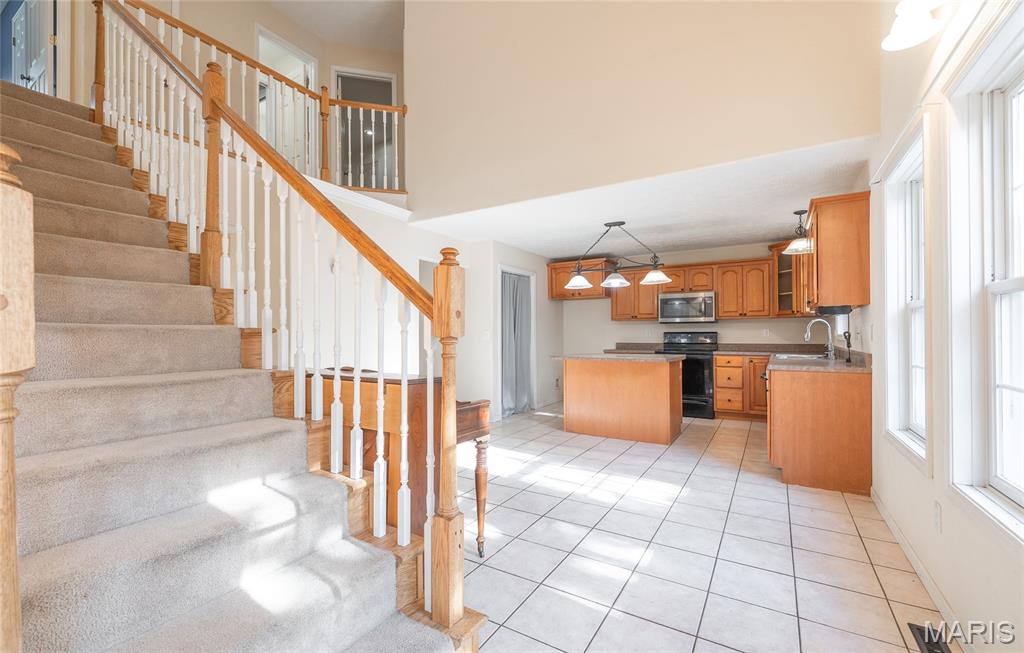 10625 Pine Needle Circle Property Photo 8
