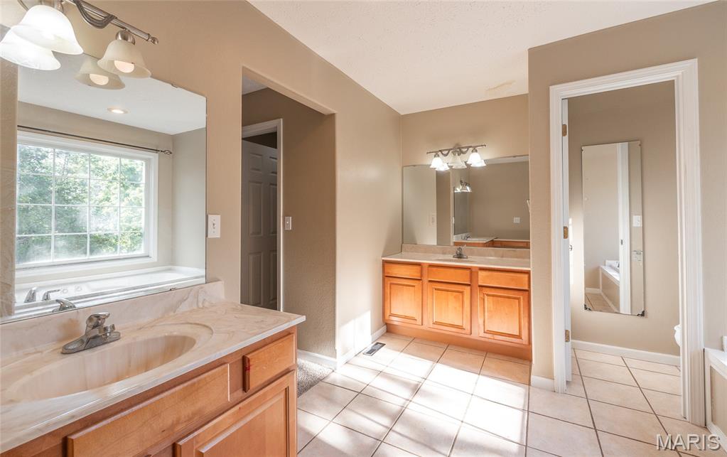 10625 Pine Needle Circle Property Photo 24