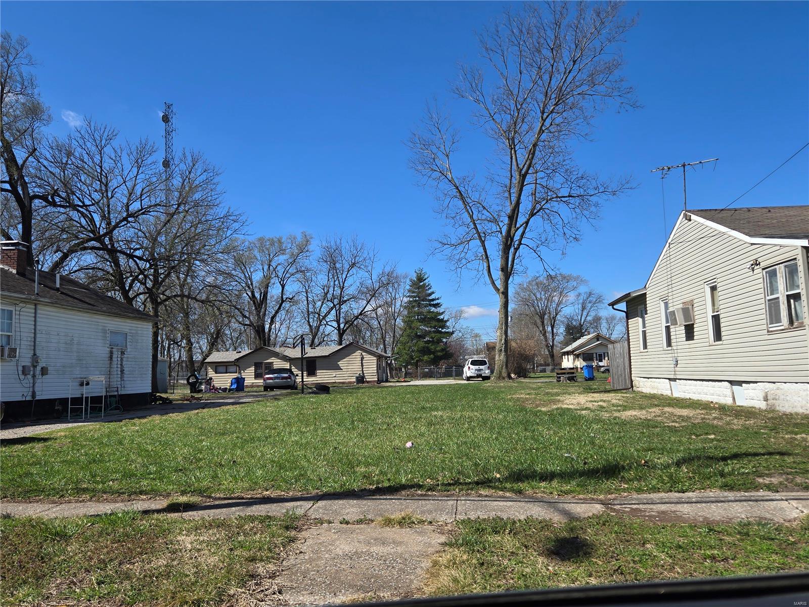 330 S Pence Street Property Photo 1