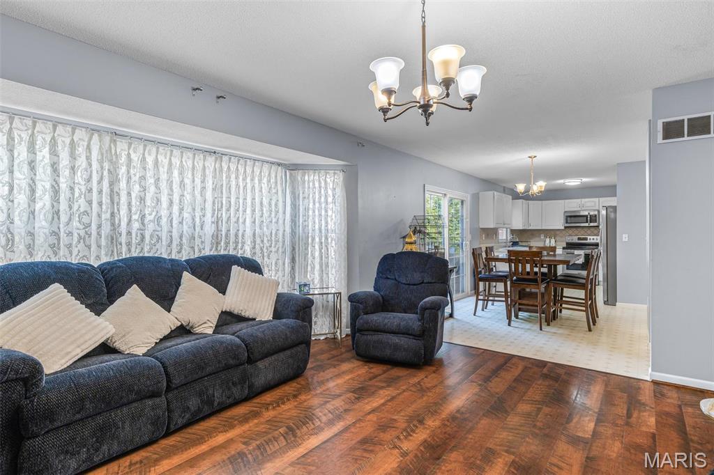 1311 Springbrooke Drive Property Photo 15