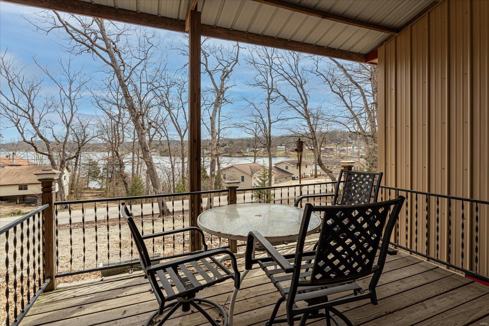 6421 Lakeview Drive Property Photo 6