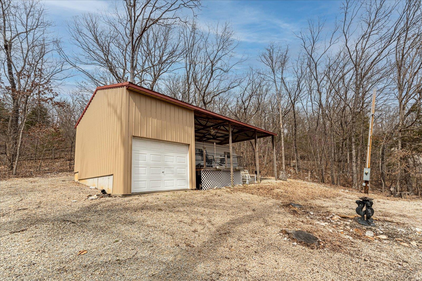 6421 Lakeview Drive Property Photo 9