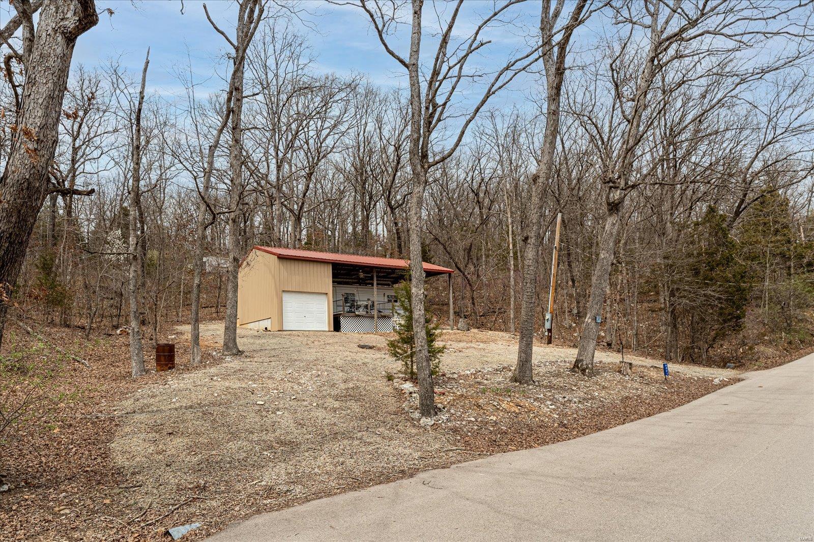 6421 Lakeview Drive Property Photo 10