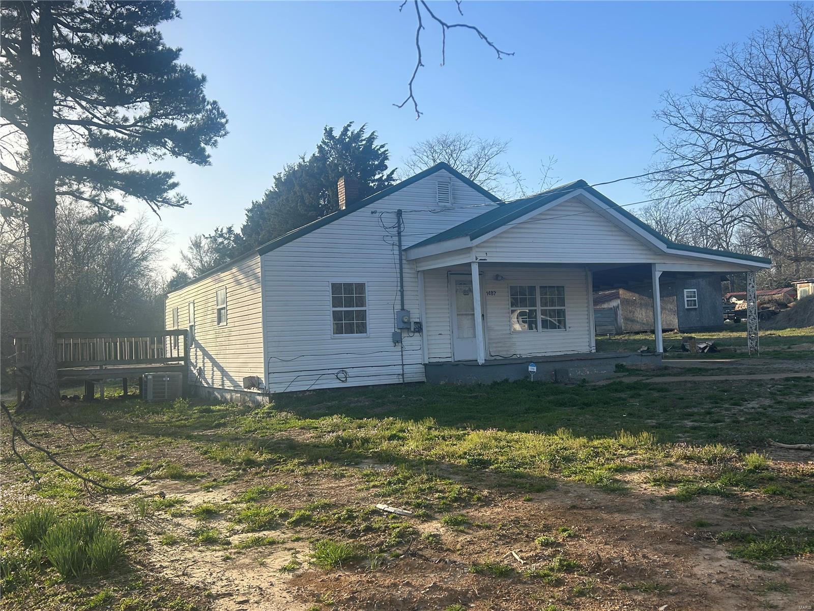1487 County Road 467 Property Photo