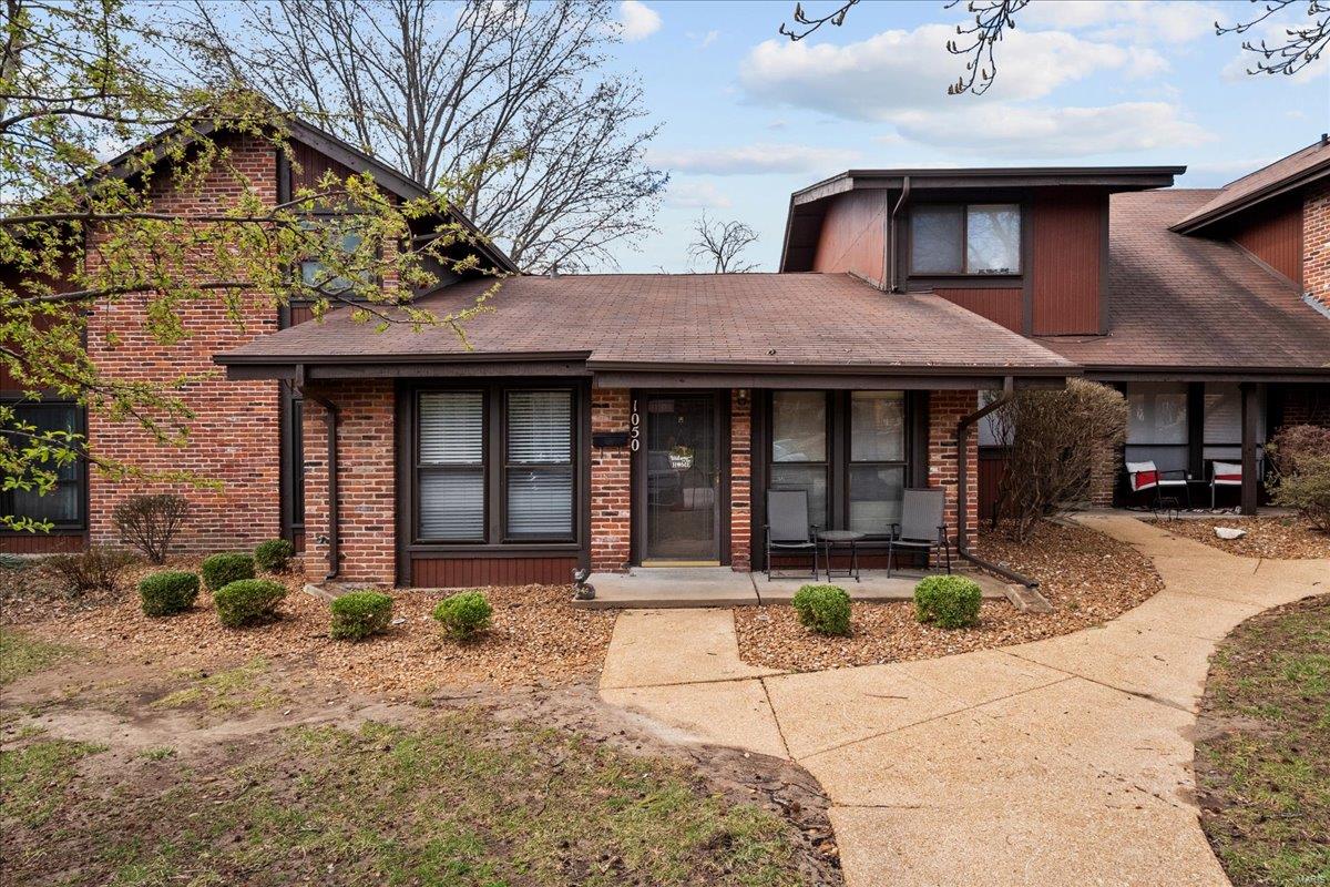1050 Humber Circle Property Photo 1