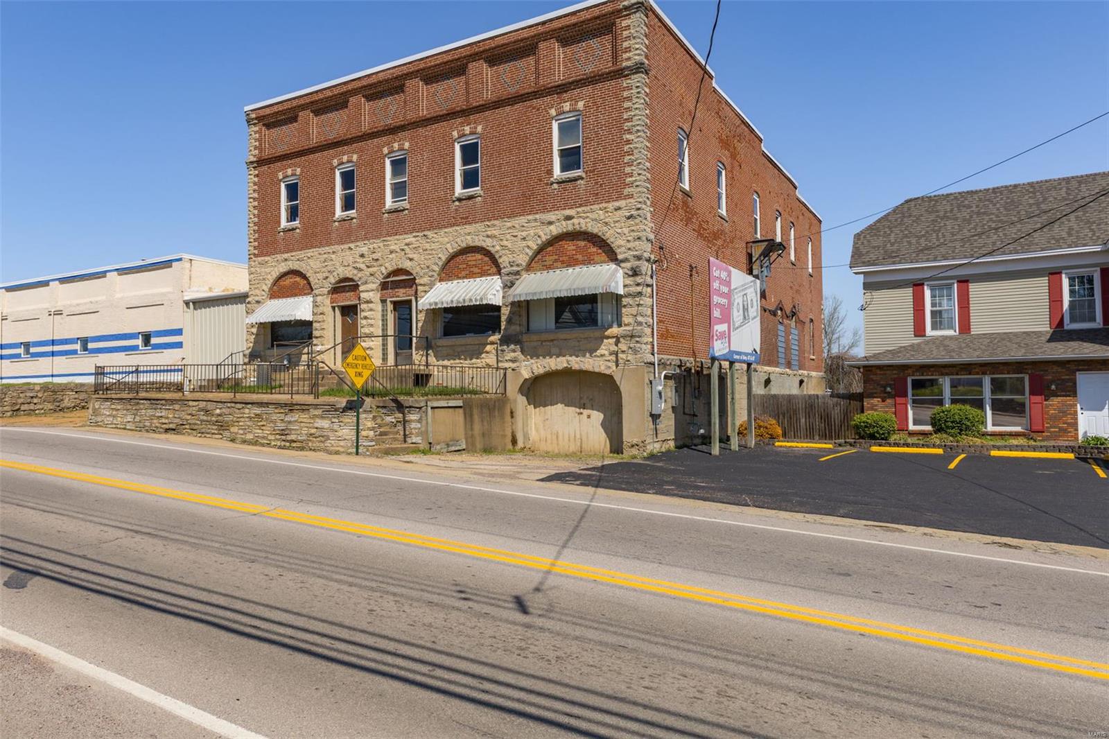 702 Benham Street Property Photo